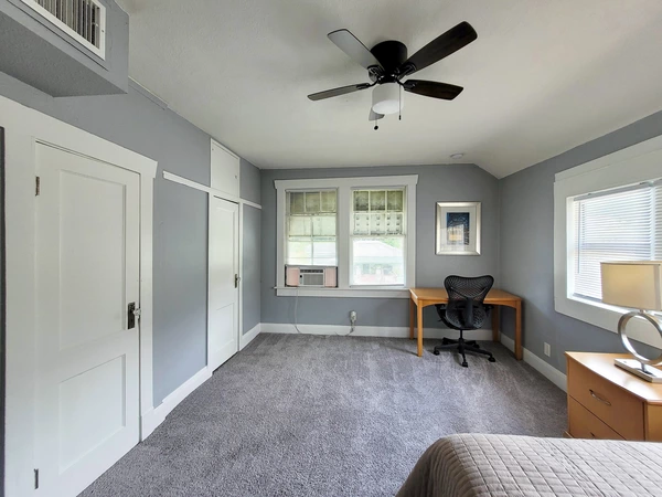 Coliving in Ybor City - Central Tampa, Tampa