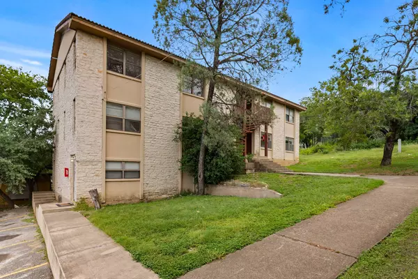 Coliving in San Marcos - South Austin, Austin