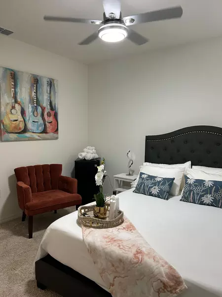 Coliving in Poinciana - South Orlando, Orlando