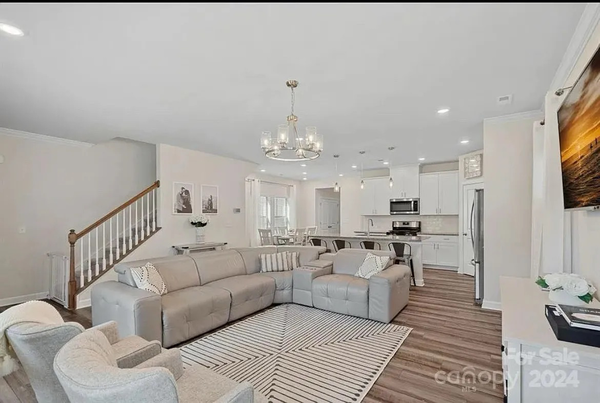 Coliving in Huntersville - North Charlotte, Charlotte