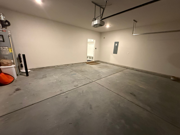 Coliving in Huntersville - North Charlotte, Charlotte