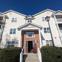 Coliving in University City North - North Charlotte, Charlotte