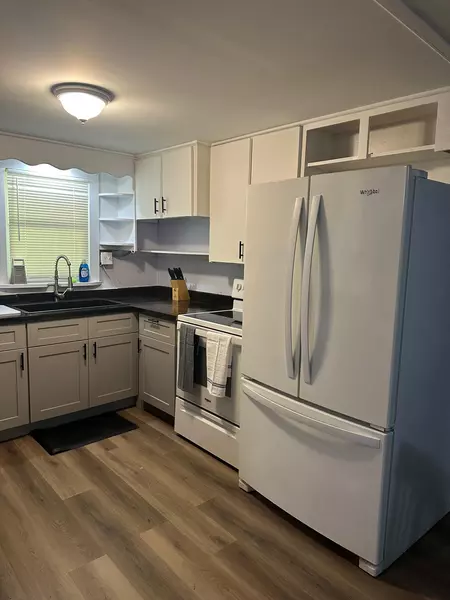 Coliving in Zephyrhills - North Tampa, Tampa