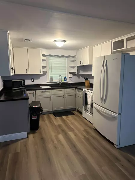Coliving in Zephyrhills - North Tampa, Tampa