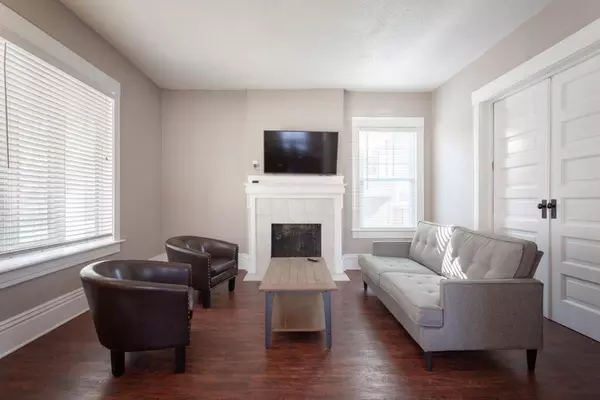 Coliving in Midtown-Westport - KCMO, Kansas City