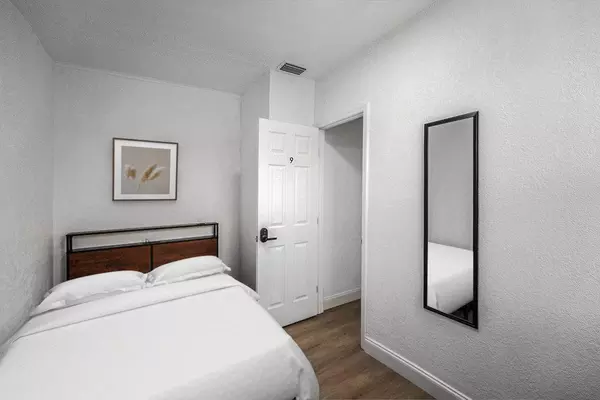 Coliving in Lealman - Clearwater-St. Petersburg, Tampa