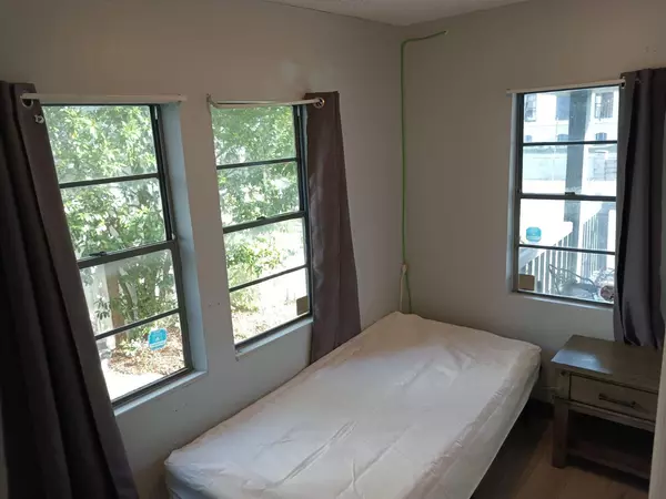 Coliving in Macfarlane Park - West Tampa, Tampa