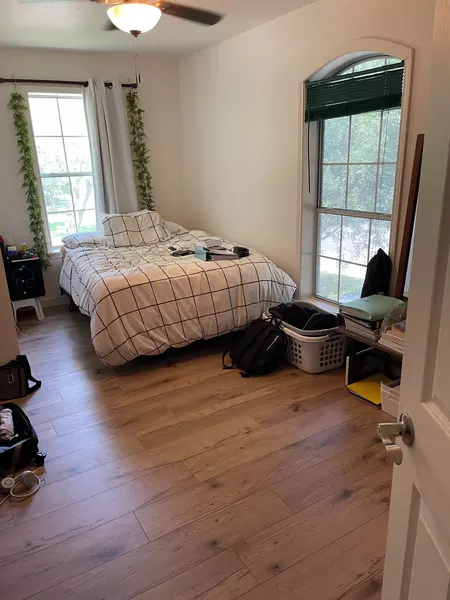 Coliving in San Marcos - South Austin, Austin