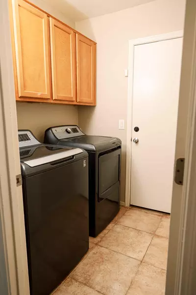 Coliving in Ahwatukee Footheels - Phoenix, Phoenix