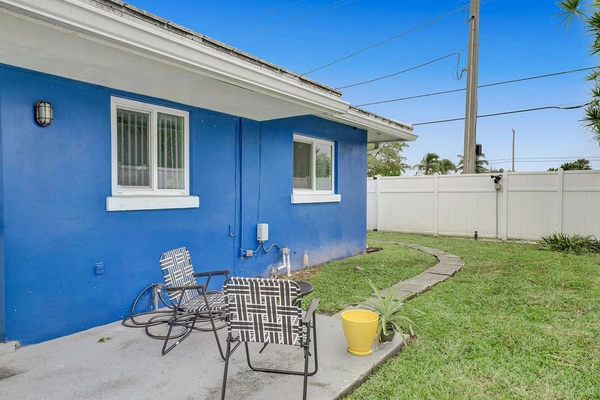 Coliving in Oakland Park - Broward County, Miami