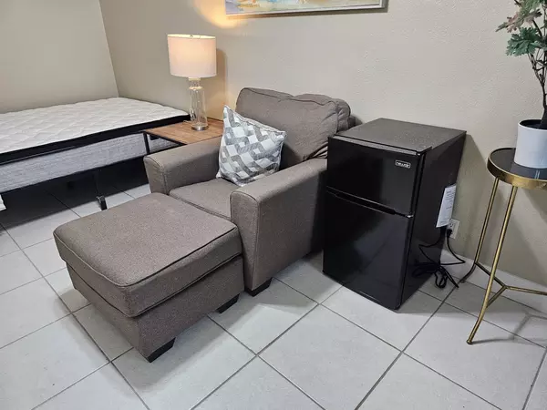 Coliving in Oakland Park - Broward County, Miami