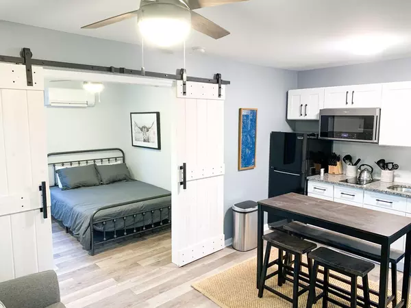 Coliving in Hope Valley - Durham, Raleigh
