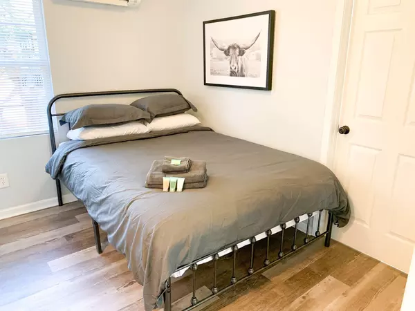 Coliving in Hope Valley - Durham, Raleigh