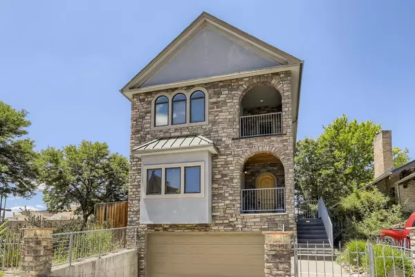 Coliving in Uptown Denver - Center Denver, Denver