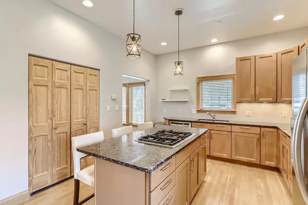 Coliving in Uptown Denver - Center Denver, Denver