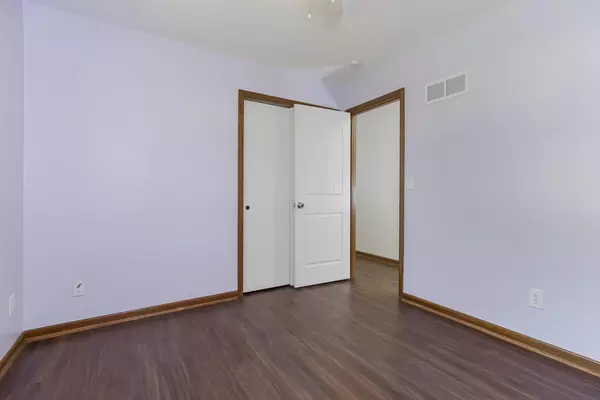 Coliving in Blue Springs - Outer KCMO, Kansas City