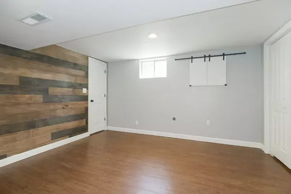 Coliving in Blue Springs - Outer KCMO, Kansas City