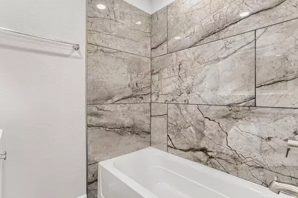 Coliving in University Hills - South Denver, Denver