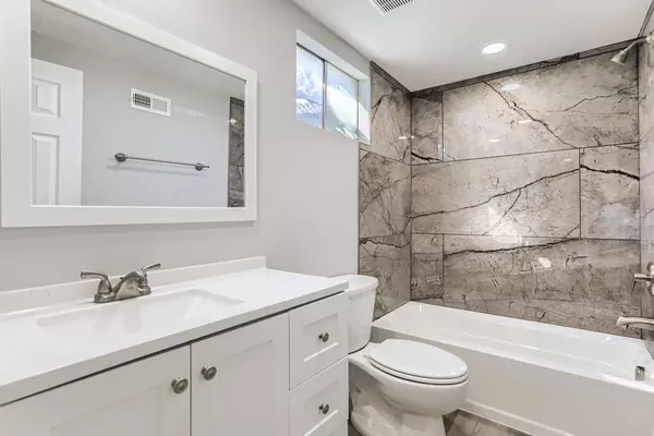 Coliving in University Hills - South Denver, Denver