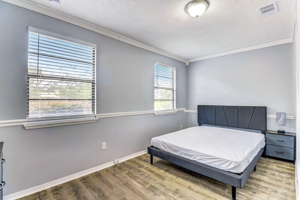 Coliving in Garden City JAX - Northside, Jacksonville