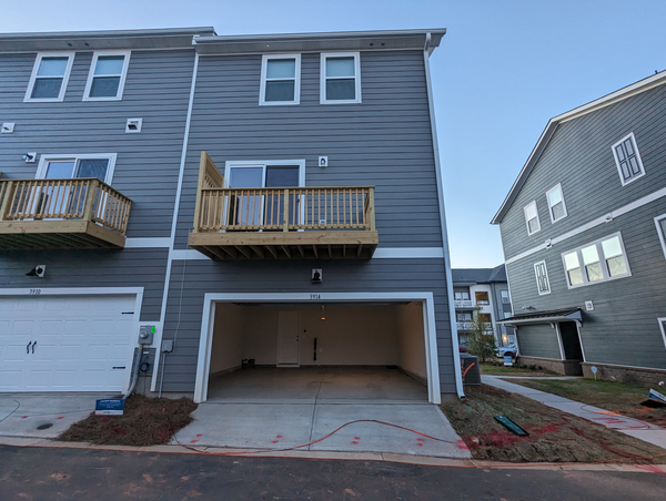 Coliving in Eagle Lake - West Charlotte, Charlotte