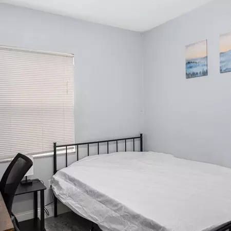 Coliving in Grant Park Tampa - East Tampa, Tampa