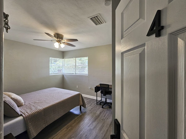 Coliving in Holden Heights - Central Orlando, Orlando