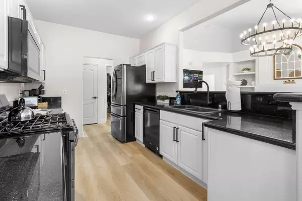 Coliving in North Las Vegas - North Las Vegas, Las Vegas