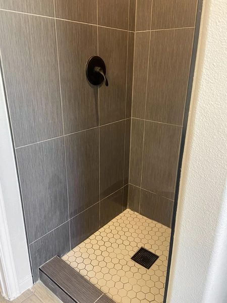 Coliving in The Woodlands - Nw Houston, Houston