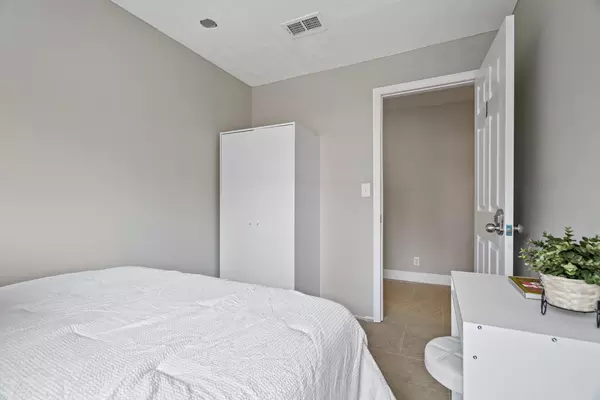 Coliving in Sulphur Springs - North Tampa, Tampa