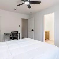 Coliving in Pecan Valley - South SATX, San Antonio