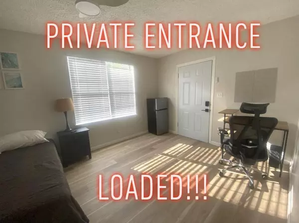 Coliving in College Park JAX - Northside, Jacksonville