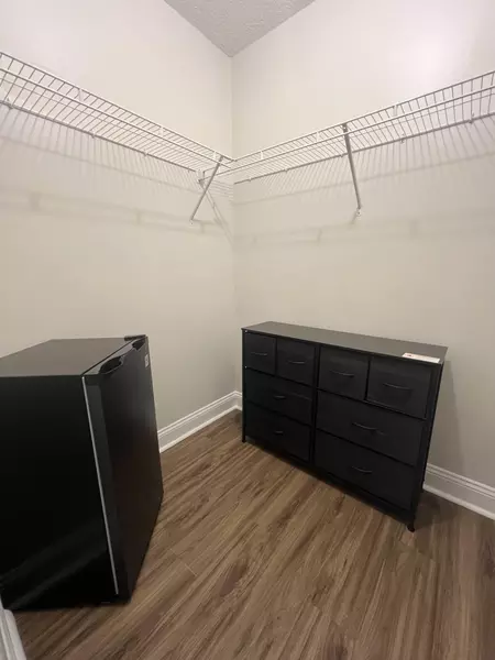 Coliving in Sports Complex - Downtown JAX, Jacksonville