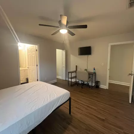 Coliving in Sports Complex - Downtown JAX, Jacksonville