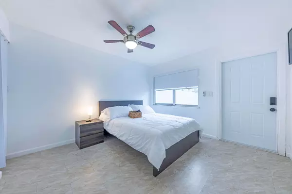 Coliving in Oakland Park - Broward County, Miami