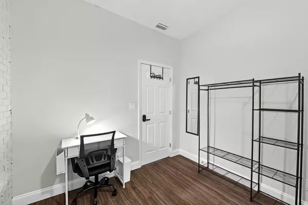 Coliving in Hogan - Southside, Jacksonville