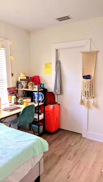Coliving in Kenwood - Clearwater-St. Petersburg, Tampa
