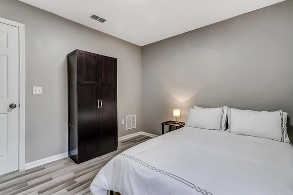 Coliving in Sports Complex - Downtown JAX, Jacksonville