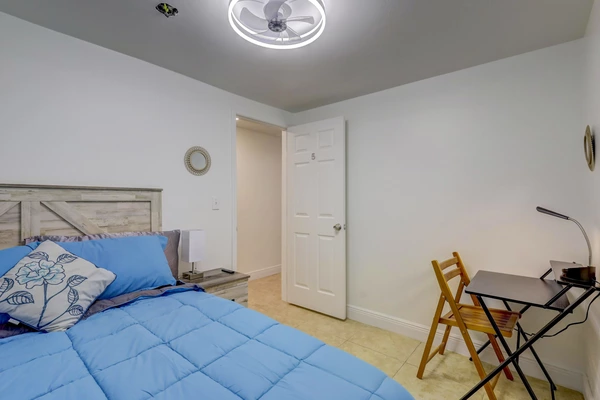 Coliving in East Lake-Orient Park - East Tampa, Tampa