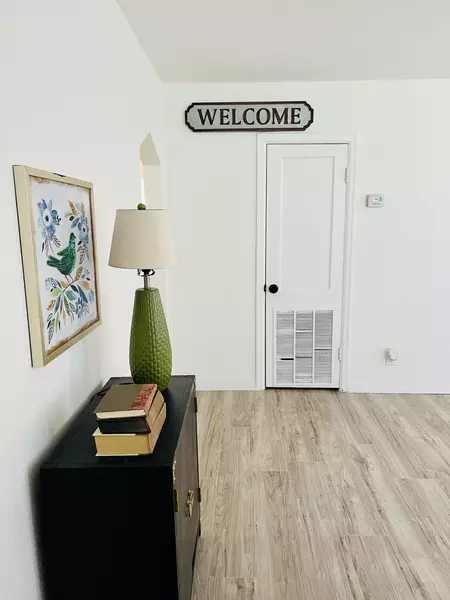 Coliving in Kenwood - Clearwater-St. Petersburg, Tampa