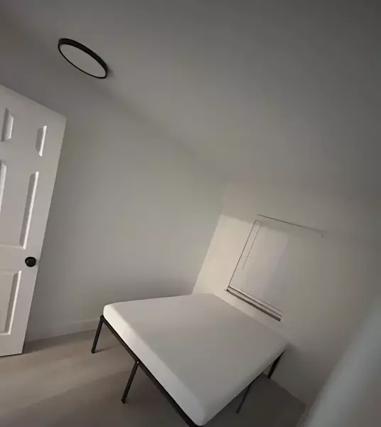 Coliving in Sulphur Springs - North Tampa, Tampa