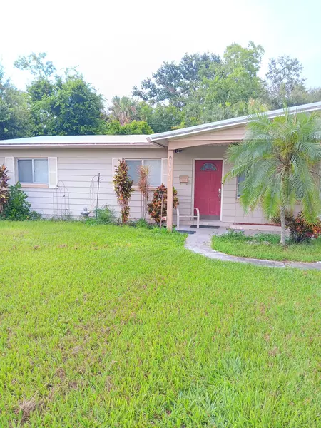 Coliving in Town 'n' Country - West Tampa, Tampa