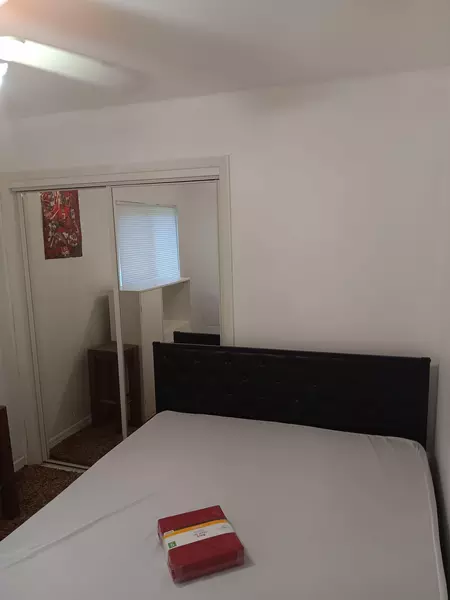 Coliving in Town 'n' Country - West Tampa, Tampa