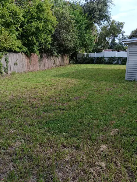 Coliving in Town 'n' Country - West Tampa, Tampa