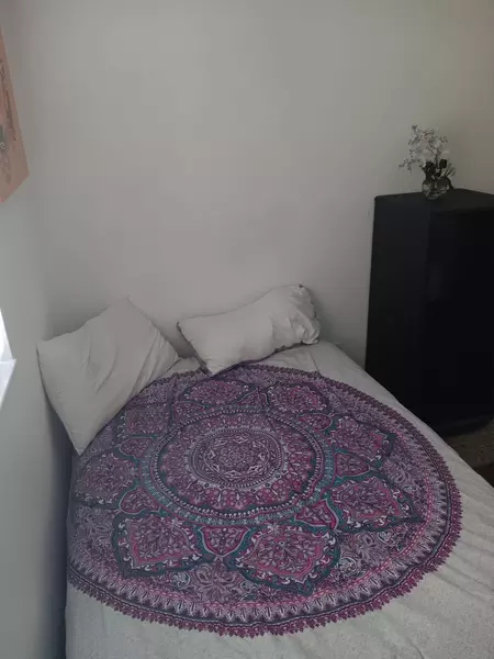 Coliving in Town 'n' Country - West Tampa, Tampa