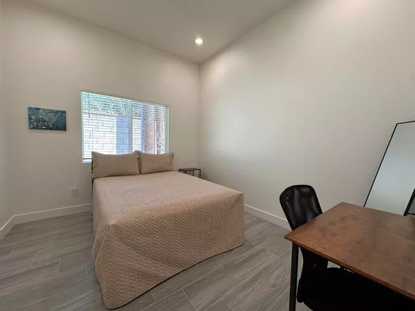 Coliving in Garden Grove - Orange County, Los Angeles