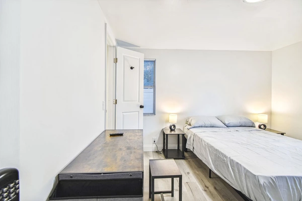 Coliving in Lealman - Clearwater-St. Petersburg, Tampa