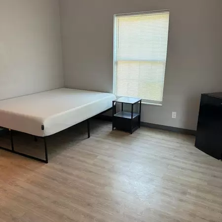 Coliving in Kenwood - Clearwater-St. Petersburg, Tampa