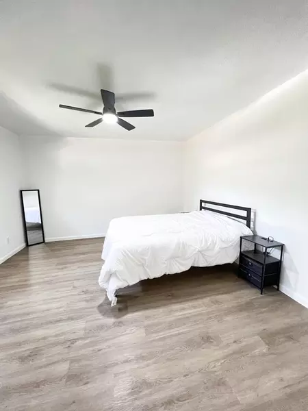 Coliving in Spring - Ne Houston, Houston