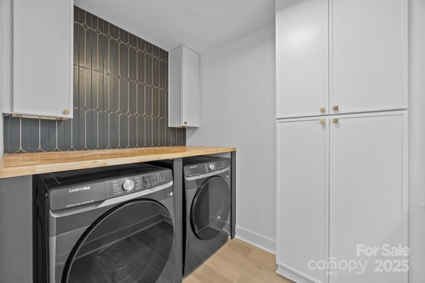 Coliving in North Sharon Amity / Reddman Road - East Charlotte, Charlotte
